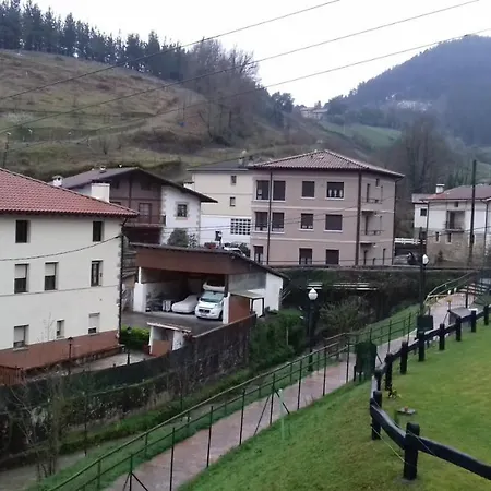 Usandi Auto Check-in Hostel Ziortza-Bolibar