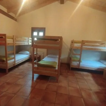 Usandi Auto Check-in Hostel