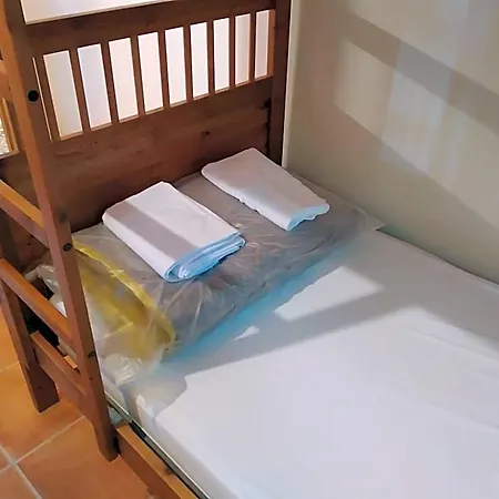 Usandi Auto Check-in Hostel